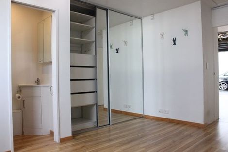 Photo of property in 8/10 Ruru Street, Eden Terrace, Auckland, 1021