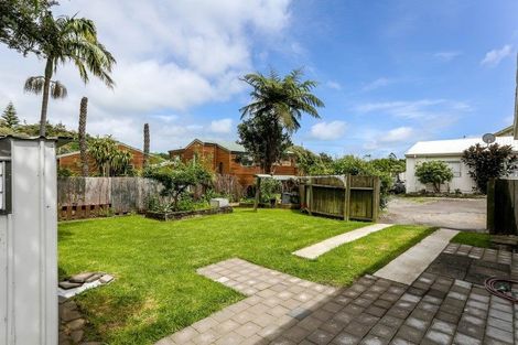 Photo of property in 48b Pitcairn Street, Oakura, 4314