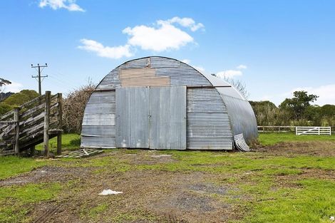 Photo of property in 1145 Kahikatea Flat Road, Waitoki, Kaukapakapa, 0871