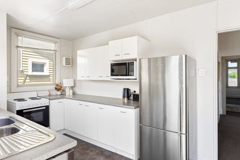 Photo of property in 283a Kahutia Street, Gisborne, 4010
