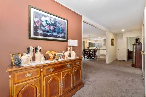 Photo of property in 74c Grand Vue Road, Kawaha Point, Rotorua, 3010