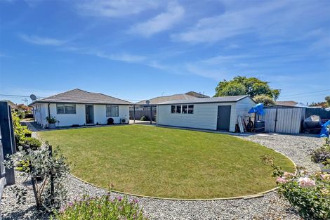 Photo of property in 39 Vivian Street, Burwood, Christchurch, 8083