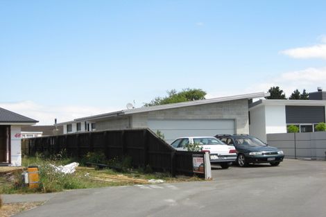 Photo of property in 29 Woodhaven Place, Parklands, Christchurch, 8083