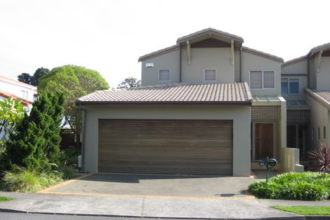 Photo of property in 3a Kawaroa Close, New Plymouth, 4310