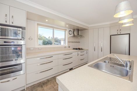 Photo of property in 62 Essex Street, Weston, Oamaru, 9401