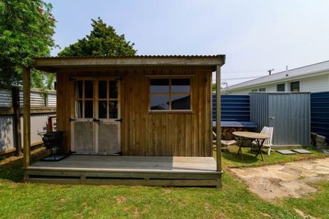 Photo of property in 16 Charles Road, Hannahs Bay, Rotorua, 3010