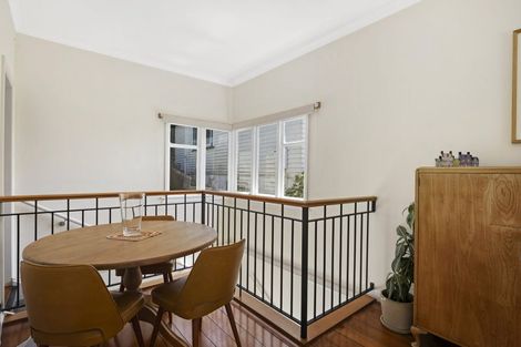 Photo of property in 22 Ranui Crescent, Khandallah, Wellington, 6035