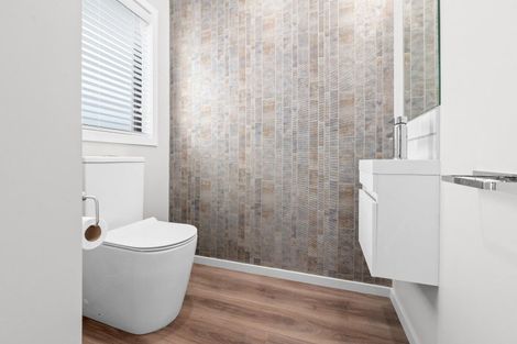 Photo of property in 11 Akakura Terrace, Peacocke, Hamilton, 3206