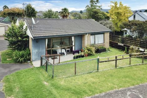 Photo of property in 17a Edgehill Place, Te Puke, 3119