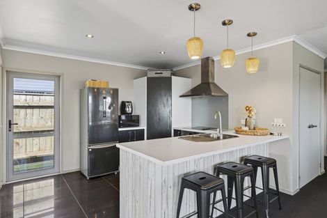 Photo of property in 6 Coby Sydney Drive, Bell Block, New Plymouth, 4312