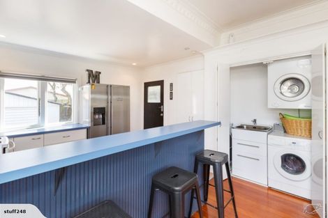 Photo of property in 8 Stewart Crescent, Hokowhitu, Palmerston North, 4410