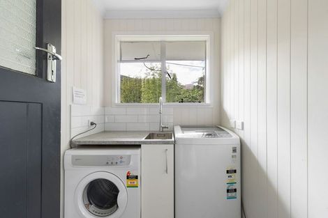 Photo of property in 4 Berkshire Street, Arrowtown, 9302