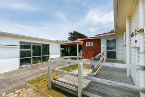 Photo of property in 403 Devon Street West, Lynmouth, New Plymouth, 4310