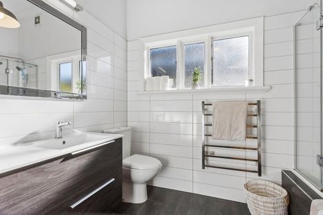 Photo of property in 49 Flockton Street, Mairehau, Christchurch, 8013