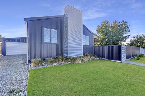 Photo of property in 14 Fraser Crescent, Twizel, 7901