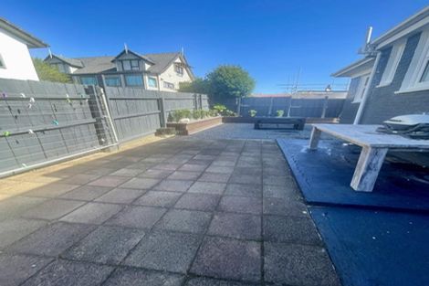 Photo of property in 94 Hillsborough Road, Hillsborough, Auckland, 1042