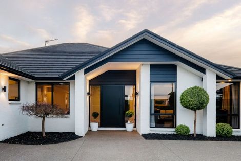 Photo of property in 32 Helen June Avenue, Flagstaff, Hamilton, 3210