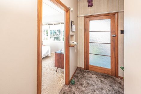 Photo of property in 1 Nikau Street, Tawhero, Whanganui, 4501