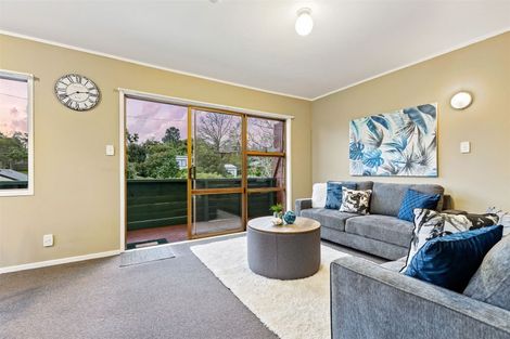 Photo of property in 1/10 Sunnyside Road, Sunnyvale, Auckland, 0612