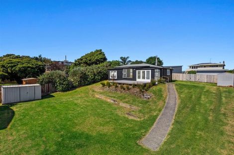 Photo of property in 348 Ocean Road, Ohope, 3121