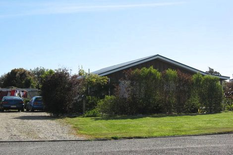 Photo of property in 31 Ngahue Crescent, Carters Beach, Westport, 7825