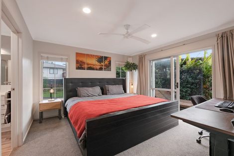 Photo of property in 8c Wiltshire Place, Te Puke, 3119