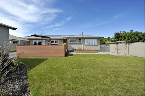 Photo of property in 28 Marlowe Street, Stoke, Nelson, 7011