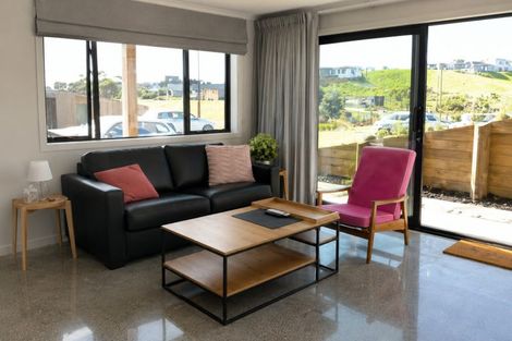 Photo of property in 31 Omahina Street, Raglan, 3225
