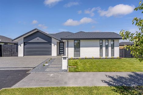 Photo of property in 24 Rannoch Drive, Yaldhurst, Christchurch, 8042