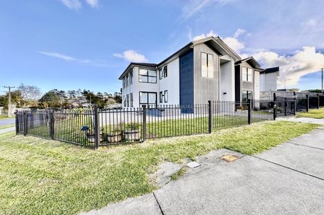 Photo of property in 84 Mettam Drive, Swanson, Auckland, 0614
