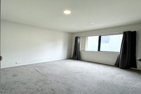 Photo of property in 6 Sun Place, Henderson, Auckland, 0612