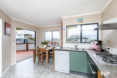 Photo of property in 15 Tolhurst Street, Johnsonville, Wellington, 6037