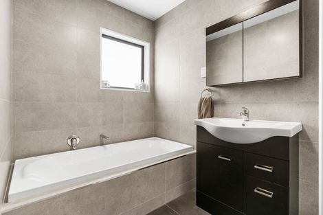 Photo of property in 147 Eversham Road, Mount Maunganui, 3116