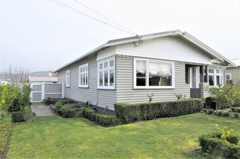 Photo of property in 35 Tama Street, Alicetown, Lower Hutt, 5010