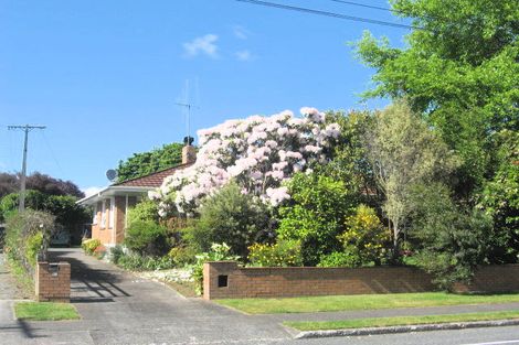 Photo of property in 139 Williams Street, Cambridge, 3434