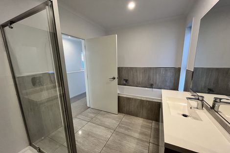 Photo of property in 14 Flounder Road, Hobsonville, Auckland, 0616