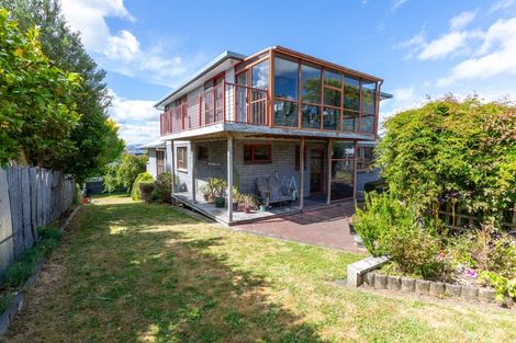 Photo of property in 6 Beedie Street, Dannevirke, 4930