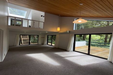 Photo of property in 28 Burns Road, Hospital Hill, Napier, 4110