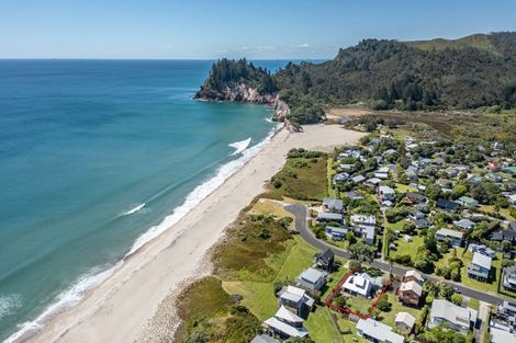 Photo of property in 15 Moray Place, Whiritoa, Whangamata, 3691