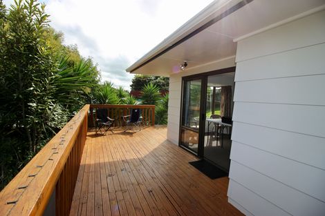 Photo of property in 3 Sunshine Rise, Raglan, 3225