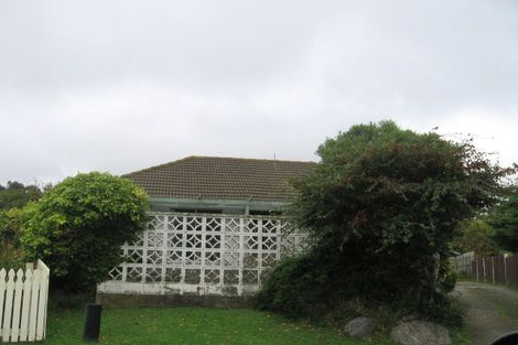 Photo of property in 12 Morgan Place, Tawa, Wellington, 5028