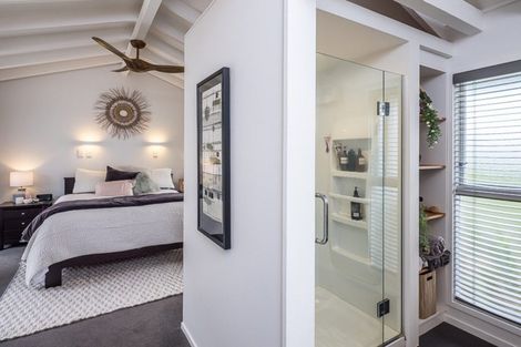 Photo of property in 8 Kea Street, Waikanae, 5036