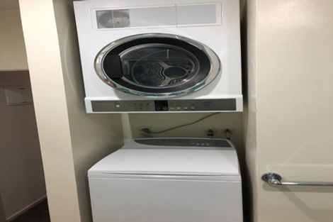 Photo of property in St Helens Apartments, 109 Coromandel Street, Newtown, Wellington, 6021