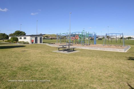 Photo of property in 18 Lasiandra Place, Mount Maunganui, 3116
