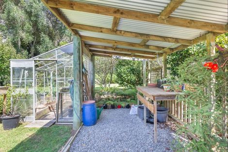 Photo of property in 50 Railway Terrace, Ohau, Levin, 5570