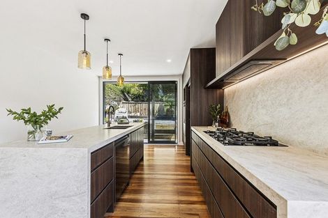 Photo of property in 152 Campbell Street, Karori, Wellington, 6012