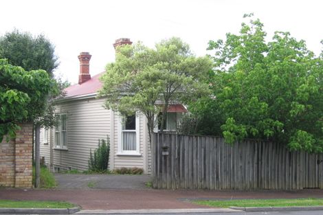 Photo of property in 22 West End Road, Herne Bay, Auckland, 1022