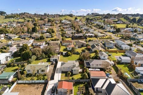 Photo of property in 84 Lethbridge Street, Feilding, 4702