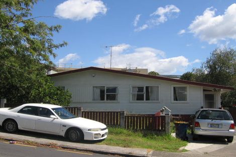 Photo of property in 4 Downing Street, Glenfield, Auckland, 0629