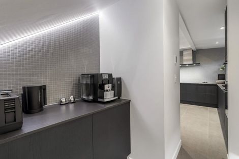 Photo of property in 18b Apirana Avenue, Glen Innes, Auckland, 1072